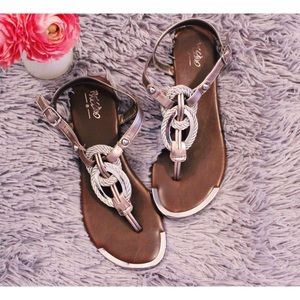 ✨Nautical Sandals✨6.5✨